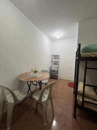 Denia’s Transient - AC Door #1 (UPTOWN CDO) Apartment in Cagayan de Oro