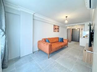 Central Renovated Apartment Near Metro w/Elevator Vacation rental in Istanbul