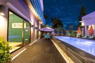 You Pool Villa Vacation rental in Pattaya City