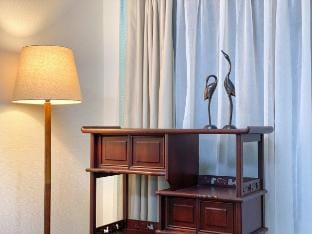  4 minutes' walk from Nihonbashi Station  Villa in Osaka