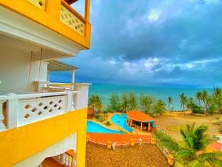 Shanzu Oceanline Beachfront Apartments  Apartment in Mombasa