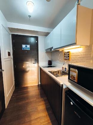 d’DEN @SMDC AIR Makati 1BR Bay view Vacation rental in Makati