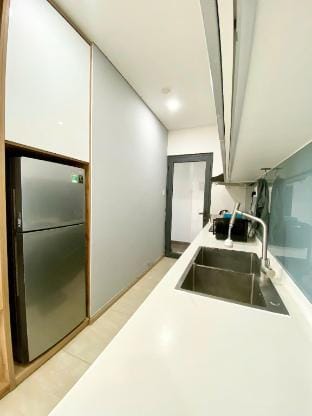 Modern 2BR 2BR Apartment | Monarchy Building Vacation rental in Da Nang