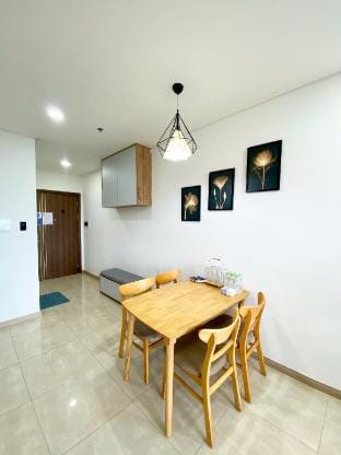 Modern 2BR 2BR Apartment | Monarchy Building Vacation rental in Da Nang