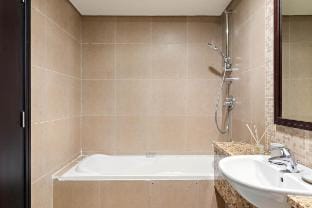 Silkhaus Urban 1BDR Escape | Heart of DIFC Vacation rental in Dubai