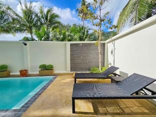 The Green View Pool Villa Villa in Kamala