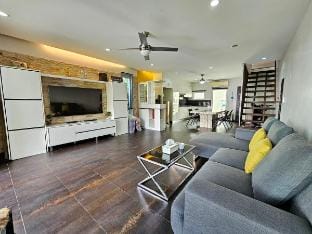 Townhouse 3-Bedroom in Kamala Vacation rental in Kamala