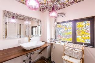 Private Villa/Up to 14 Guests/4 Bedrooms/1 Garage Vacation rental in Sapporo