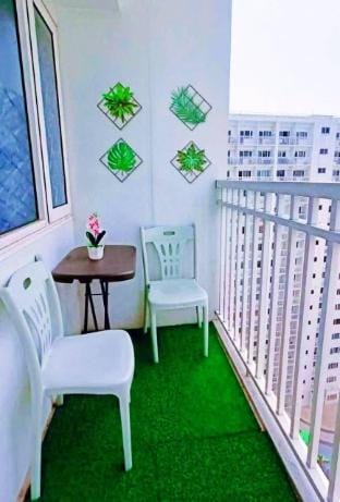 shore 1 tower c1 near MOA (17th floor , face pool) Apartment in Pasay
