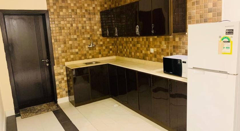 لؤلؤة الثريا للشقق المخدومة فرع النسيم Hotel in Riyadh