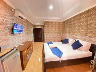 ABI Hotel - 1 Minute to the Beach By Micky Studiio Vacation rental in Kuta