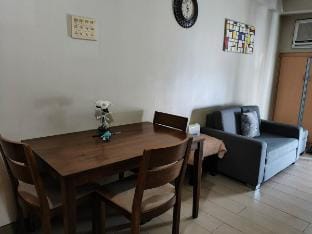 LDN Secret CRIB 3C Two palm Newport across NAIA T3 Vacation rental in Pasay