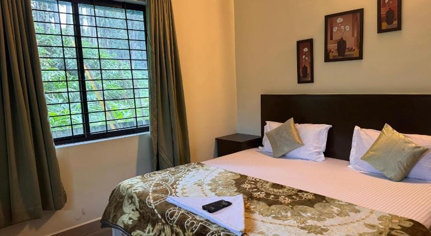 Mist Nest Hotel in Kerala