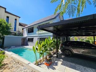Modern Pool Villa in Kamala Vacation rental in Kamala