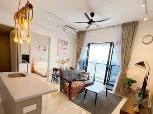 NEW! Skyview @ 65th | 2BR | Trion@KL | 10min KLCC Vacation rental in Federal Territory of Kuala Lumpur