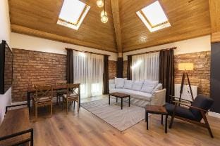 NOMAD Suite Two-Bedroom with Kitchen 2+1 Apartment Apartment in Istanbul