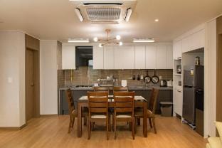 3 Bedroom Condo in D’Heights Monterrace Angeles Apartment in Angeles