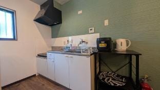 15min to Namba, Easy Access to Kyoto/USJ/KIX/NARA Vacation rental in Osaka