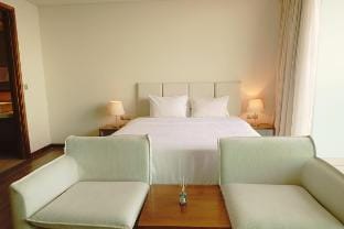 Ocean Breeze • Modern Stay Apartment in Da Nang