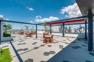 2BR Utopia Fortitude Valley |Pool|Rooftop|King bed Vacation rental in Brisbane