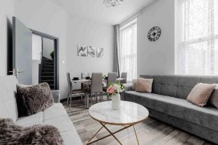 Artistic and Charming 3BR 2Bath House Marylebone Vacation rental in City of Westminster
