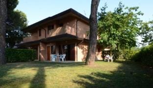 Stunning and Spacious Villa with Private Fenced Garden Villa in Bibione