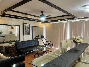 Outstanding Scenery - Tagaytay Lakehouse Vacation rental in Tagaytay