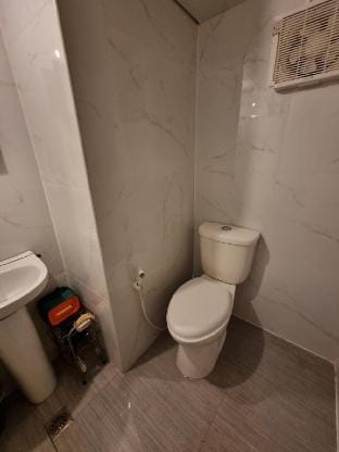 Small Cozy Room Own T&B, Wi-Fi, Smart TV, Netflix Vacation rental in Baguio