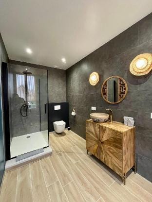 Zen Suite with Jacuzzi 15 minutes to Disney Vacation rental in Île-de-France