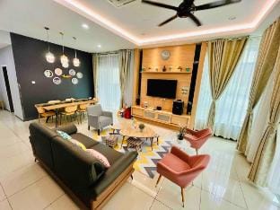 Sunday Villa (14 pax) with jacuzzi pool Vacation rental in Kedah