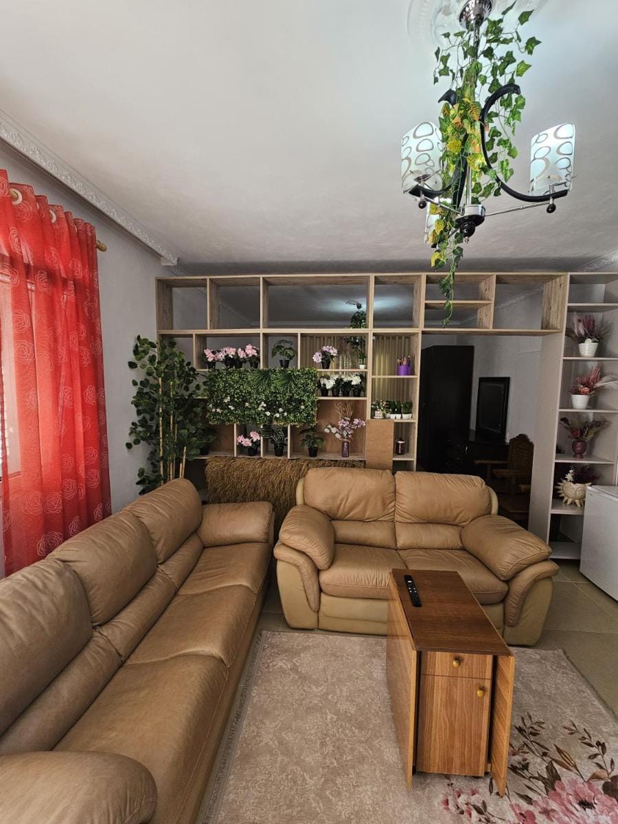 Green Oasis Apartment in Tirana