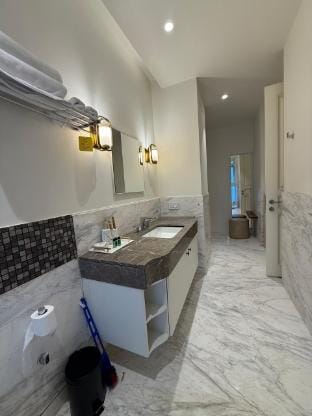 Luxury Studio @ Leela Residences, Bangalore Vacation rental in Bengaluru
