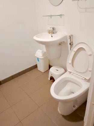 QP's HomeStay 1-Bedroom Corner Unit Vacation rental in Cagayan de Oro