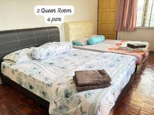 Classic Stay @The Spring 10pax Vacation rental in Kuching