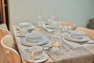 Corner 2BR w/ View in Uptown BGC | Netflix + Pool Vacation rental in Makati