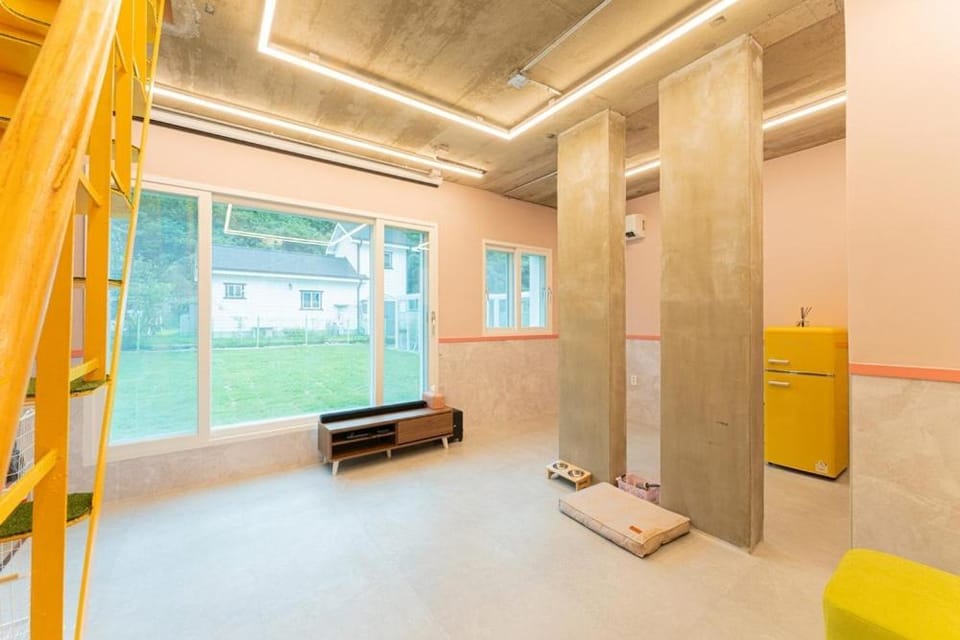 Yangsan Yeonhuijae Pet-friendlyPool Villa Bed and Breakfast in South Korea