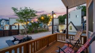 Gyeongju Pool Villa Orosi Bed and Breakfast in South Korea
