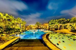 Jeju Palm Valley Pool Villa Bed and Breakfast in South Korea