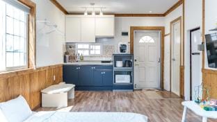 Ganghwa Sandeulbada Kids Family Pension Bed and Breakfast in Gyeonggi-do