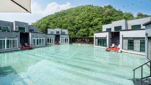 Namiseom Maldive Junwon Maeul Pet-friendly Pension Bed and Breakfast in Gyeonggi-do