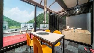 Namiseom Maldive Junwon Maeul Pet-friendly Pension Bed and Breakfast in Gyeonggi-do