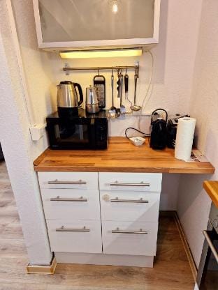 Apartment in Walldorf + kitchen + AC Vacation rental in Baden-Württemberg