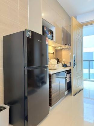 Serene SeaviewStudio unit atR&FSeineRegion ByANJU Vacation rental in Johor Bahru