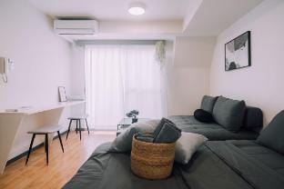 Minimalist Loft 9 Namba Studio & 24/7 Gym - 03 Vacation rental in Osaka