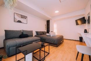 Minimalist Loft 9 Namba Studio & 24/7 Gym - 03 Vacation rental in Osaka