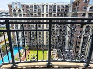 Condo MOA w/ pool access WS1205 Vacation rental in Pasay