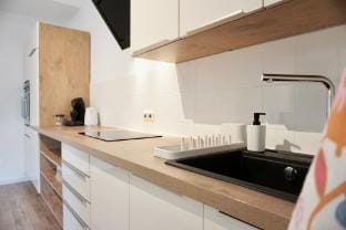 NEU City Apartment 4 Personen nähe Stadt und HBF Vacation rental in Koblenz