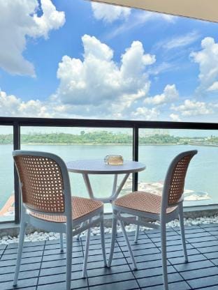 Seaview Edge Studio unit at R&F SeineRegion ByANJU Vacation rental in Johor Bahru