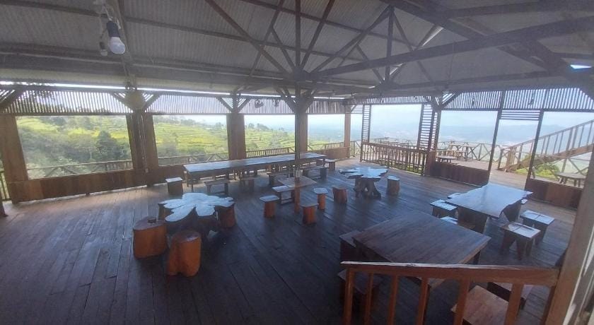 Varvara Hills Hotel in West Java