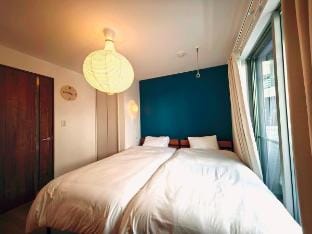 7 mins walk to JR subway station, near Ueno,102 Vacation rental in Japan